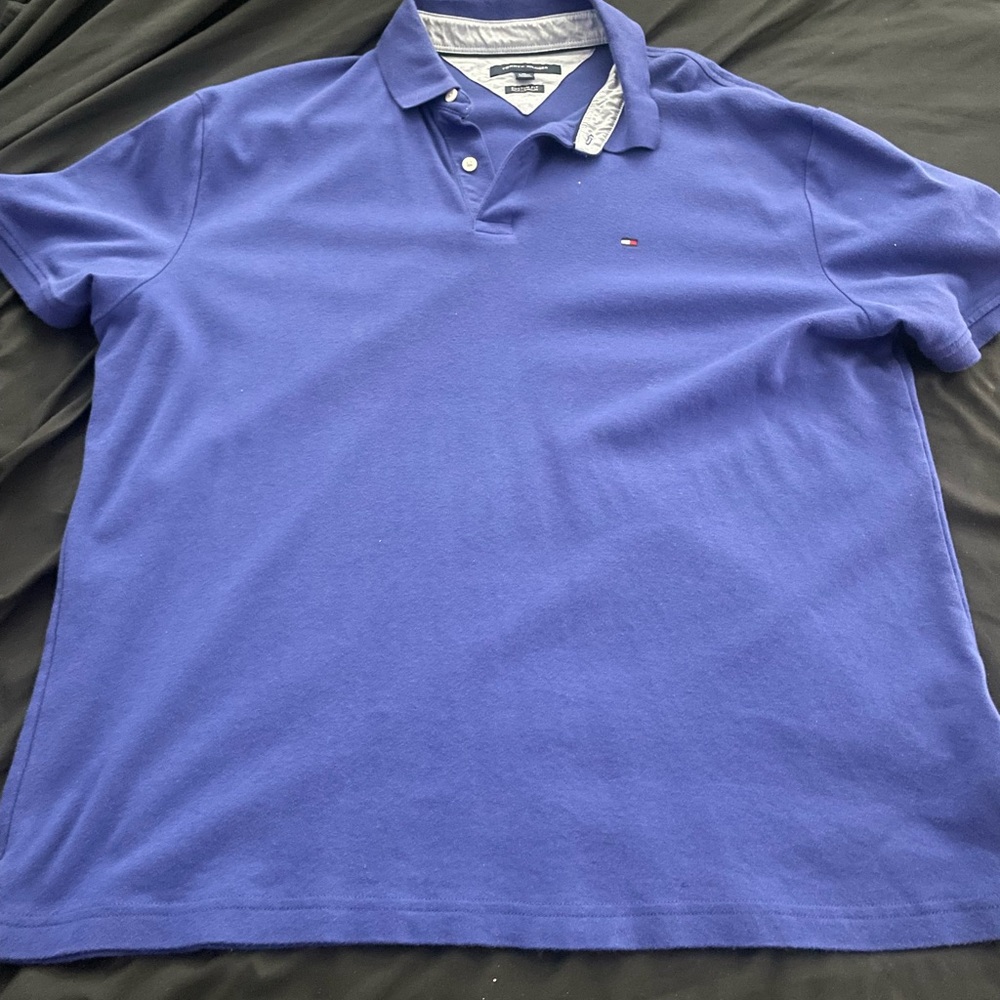 Like new, excellent condition. Lightly worn, no stains or rips, smoke free home.
